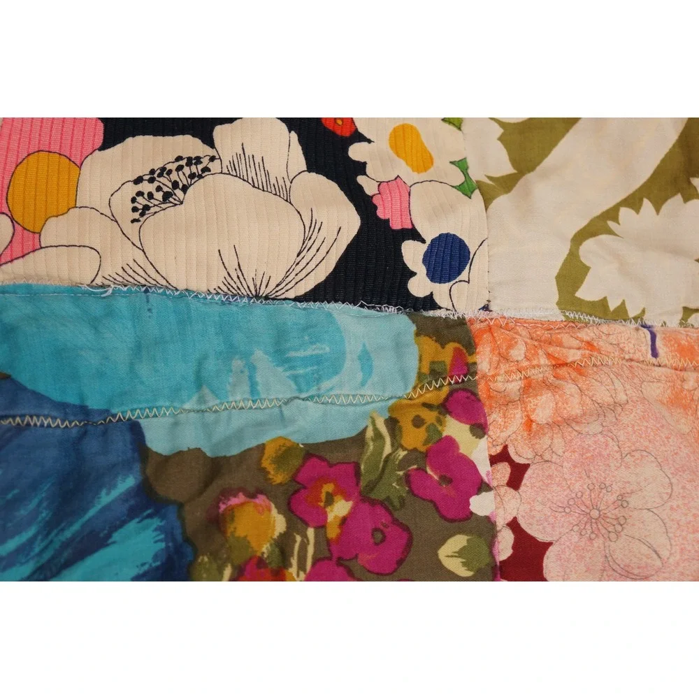 Handmade Patchwork Quilt Multicolor Floral Paisley Ruffled Edge Fair